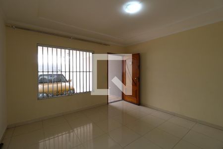 Sala de casa para alugar com 3 quartos, 193m² em Vila Alzira, Santo André