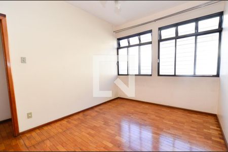 Quarto2 de apartamento para alugar com 3 quartos, 84m² em Floresta, Belo Horizonte