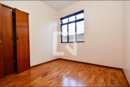 Quarto1 de apartamento para alugar com 3 quartos, 84m² em Floresta, Belo Horizonte