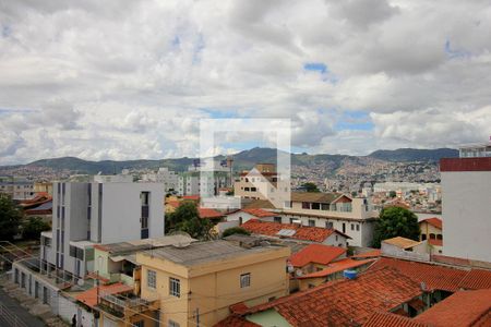 Vista da varanda de apartamento à venda com 3 quartos, 137m² em Sagrada Família, Belo Horizonte