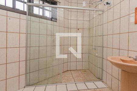 Suíte 1 - Banheiro  de casa à venda com 3 quartos, 179m² em Feitoria, São Leopoldo