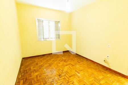 Quarto  de casa para alugar com 2 quartos, 233m² em Vila Clarice, Santo André