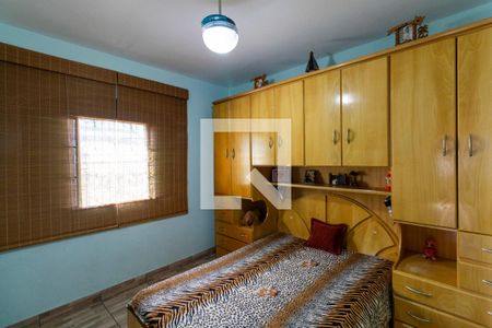 Casa à venda com 316m², 3 quartos e 5 vagas Casa à venda com 316m², 3 quartos e 5 vagasQuarto