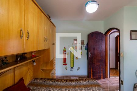 Casa à venda com 316m², 3 quartos e 5 vagas Casa à venda com 316m², 3 quartos e 5 vagasQuarto