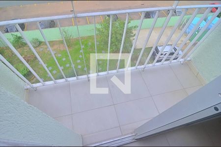 Sacada de apartamento à venda com 2 quartos, 86m² em Estância Velha, Canoas