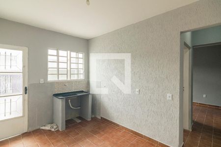 Sala de casa para alugar com 1 quarto, 25m² em Sítio dos Vianas, Santo André