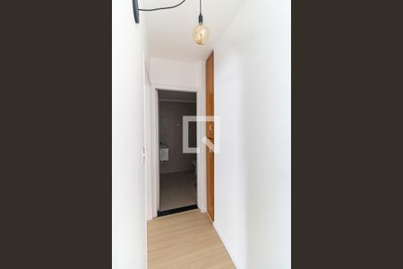 Corredor de apartamento à venda com 1 quarto, 44m² em Cambuci, São Paulo