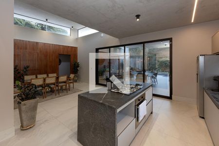 Sala de Jantar de casa de condomínio à venda com 4 quartos, 320m² em Vila Castela, Nova Lima