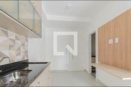 Sala/Cozinha de apartamento para alugar com 2 quartos, 33m² em Ipiranga, São Paulo