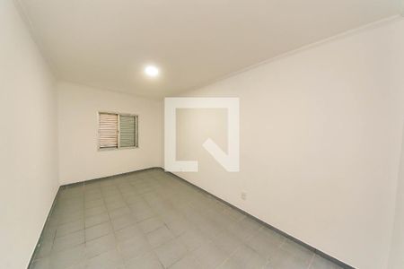 Quarto 2 de casa para alugar com 2 quartos, 63m² em Vila Ema, São Paulo