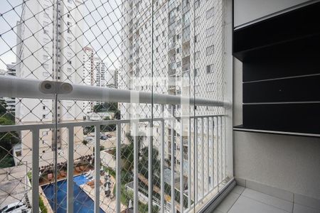 Varanda de apartamento à venda com 2 quartos, 56m² em Vila Andrade, São Paulo