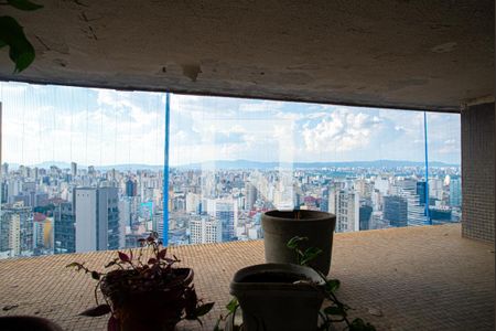 Vista da Sala de apartamento para alugar com 3 quartos, 274m² em Centro Histórico de São Paulo, São Paulo