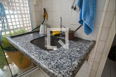 Apartamento à venda com 274m², 3 quartos e 1 vaga Apartamento à venda com 274m², 3 quartos e 1 vagaÁrea de Serviço