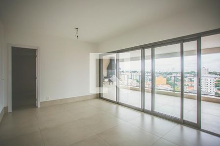 Sala de apartamento à venda com 3 quartos, 132m² em Mirandópolis, São Paulo