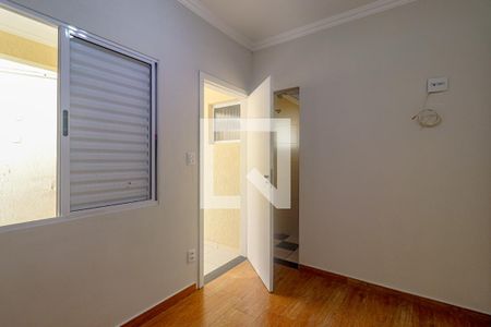 Suíte 1 de casa para alugar com 4 quartos, 253m² em Jardim Umuarama, São Paulo