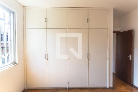 Armário da Suíte de apartamento para alugar com 3 quartos, 119m² em Sion, Belo Horizonte