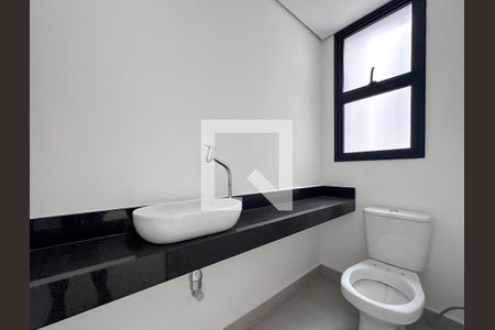 Lavabo de casa de condomínio à venda com 3 quartos, 218m² em Brooklin Novo, São Paulo