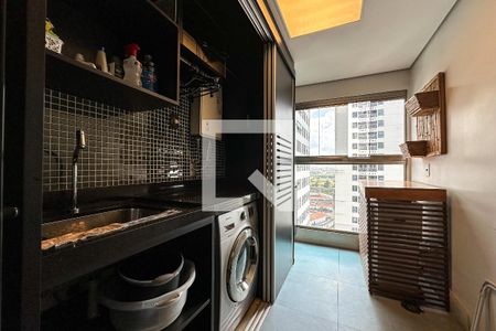 Apartamento à venda com 70m², 1 quarto e 1 vaga Apartamento à venda com 70m², 1 quarto e 1 vagaÁrea de Serviço