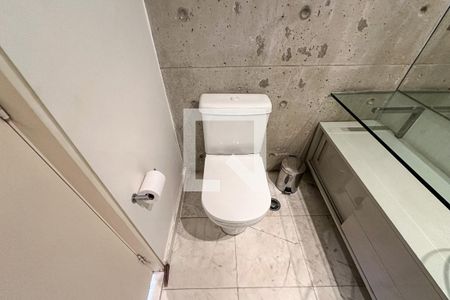 Apartamento à venda com 70m², 1 quarto e 1 vaga Apartamento à venda com 70m², 1 quarto e 1 vagaBanheiro