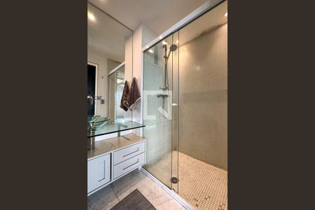 Apartamento à venda com 70m², 1 quarto e 1 vaga Apartamento à venda com 70m², 1 quarto e 1 vagaBanheiro
