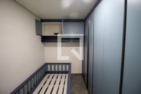 Quarto 1 de apartamento para alugar com 2 quartos, 50m² em Vila Carmosina, São Paulo