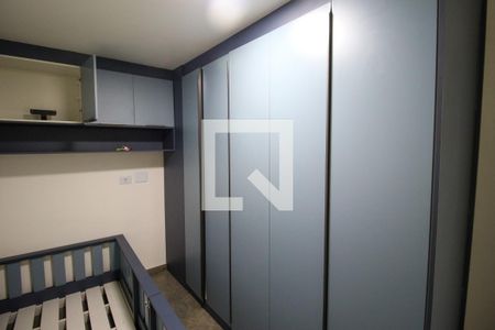 Quarto 1 de apartamento para alugar com 2 quartos, 50m² em Vila Carmosina, São Paulo