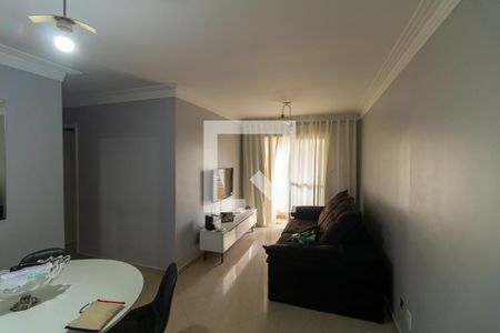 Sala de apartamento para alugar com 3 quartos, 64m² em Vila Marieta, São Paulo