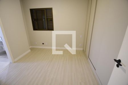 Quarto 1 de apartamento à venda com 3 quartos, 96m² em Bosque, Campinas