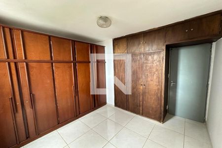 Dormitório 01 de apartamento para alugar com 2 quartos, 68m² em Jardim Paulista, Ribeirão Preto
