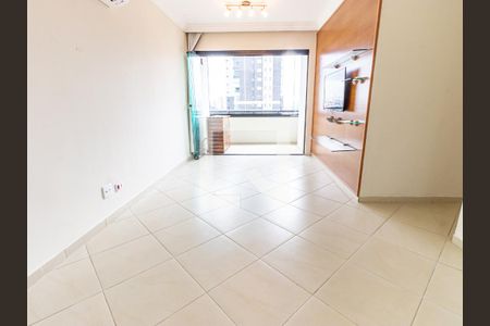 Sala de apartamento para alugar com 2 quartos, 68m² em Vila Regente Feijó, São Paulo