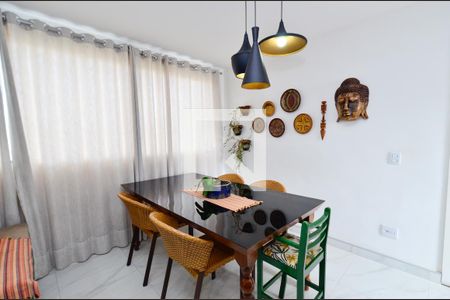 Sala de jantar de apartamento à venda com 3 quartos, 80m² em Sagrada Família, Belo Horizonte