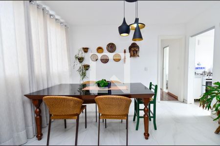 Sala de jantar de apartamento à venda com 3 quartos, 80m² em Sagrada Família, Belo Horizonte