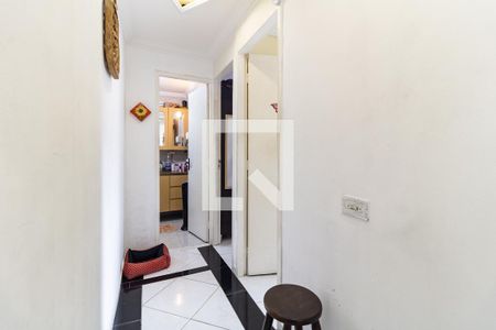 Corredor de apartamento à venda com 2 quartos, 62m² em Jardim Santa Emilia, São Paulo