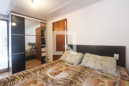 Casa à venda com 95m², 3 quartos e 2 vagas Casa à venda com 95m², 3 quartos e 2 vagasSuite