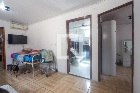 Sala de casa à venda com 3 quartos, 95m² em Humaitá, Porto Alegre