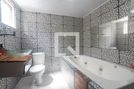 Casa à venda com 95m², 3 quartos e 2 vagas Casa à venda com 95m², 3 quartos e 2 vagasBanheiro suite