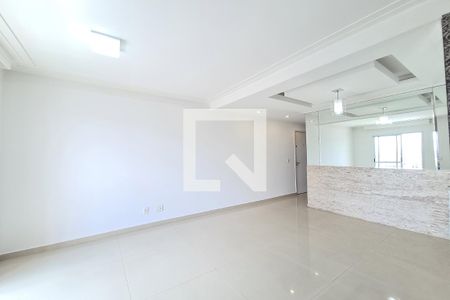 Sala de apartamento à venda com 2 quartos, 69m² em Vila Antonieta, São Paulo