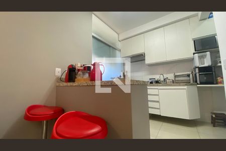 Cozinha de apartamento à venda com 3 quartos, 71m² em Estoril, Belo Horizonte