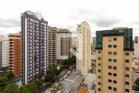 Vista Sala de apartamento para alugar com 1 quarto, 44m² em Indianópolis, São Paulo