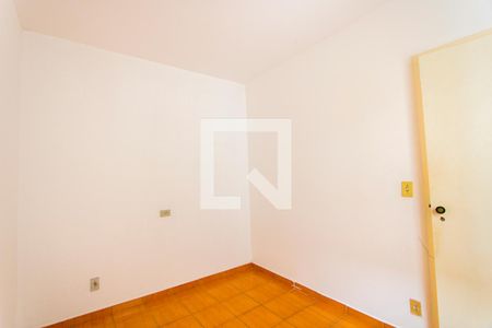 Quarto 2 de casa à venda com 3 quartos, 214m² em Vila Pires, Santo André