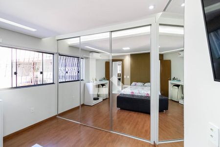 Suíte de casa à venda com 3 quartos, 280m² em Jaqueline, Belo Horizonte