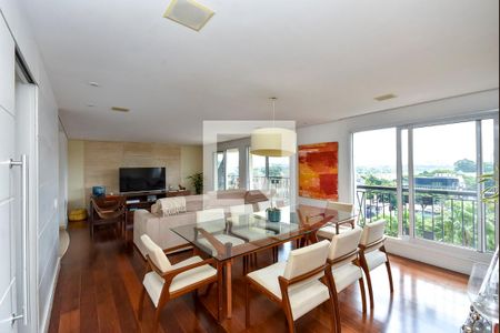 Sala de apartamento à venda com 4 quartos, 220m² em Alto de Pinheiros, São Paulo