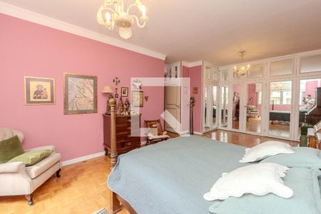 Apartamento à venda com 320m², 5 quartos e 3 vagas Apartamento à venda com 320m², 5 quartos e 3 vagasSuite 1