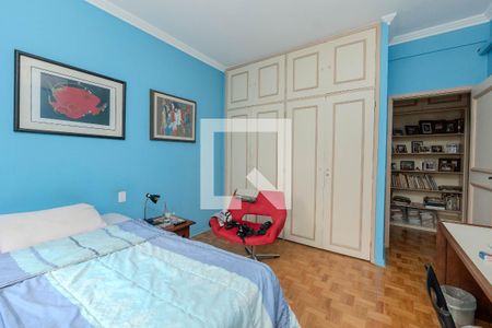 Apartamento à venda com 320m², 5 quartos e 3 vagas Apartamento à venda com 320m², 5 quartos e 3 vagasQuarto 1