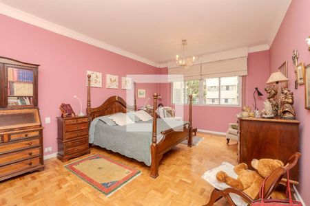 Apartamento à venda com 320m², 5 quartos e 3 vagas Apartamento à venda com 320m², 5 quartos e 3 vagasSuite 1