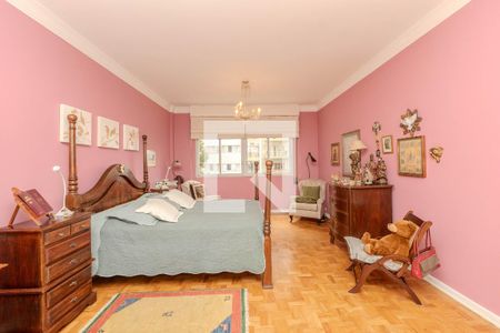 Apartamento à venda com 320m², 5 quartos e 3 vagas Apartamento à venda com 320m², 5 quartos e 3 vagasSuite 1