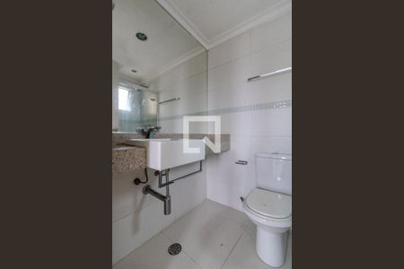 Banheiro de apartamento para alugar com 1 quarto, 90m² em Jardim Monte Kemel, São Paulo