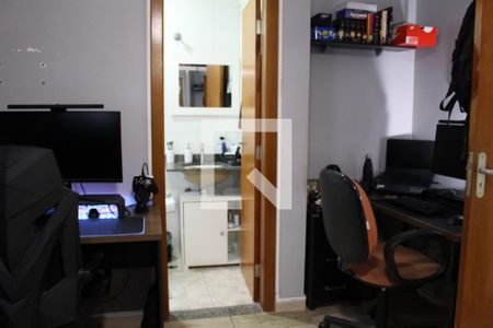 Quarto de casa de condomínio à venda com 2 quartos, 71m² em Vila Alpina, São Paulo
