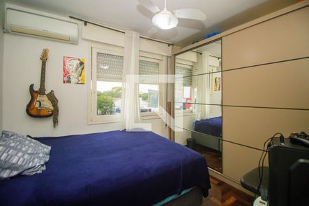 Quarto 1 de apartamento à venda com 2 quartos, 66m² em Vila Ipiranga, Porto Alegre