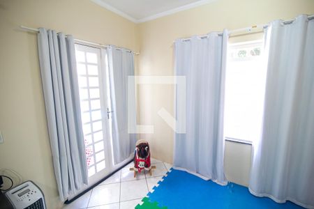 Sala de casa para alugar com 3 quartos, 330m² em Vila Georgina, Indaiatuba